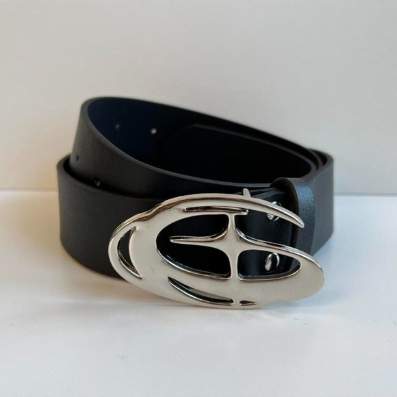 Y2K 2000s chrome star futuristic cross emblem black and silver grunge em… - Picture 8 of 8